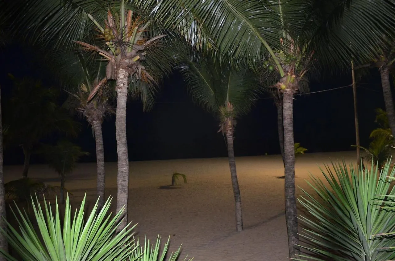 Lindo Flat Hotel Costa Mar ريسيفي 0*,  البرازيل
